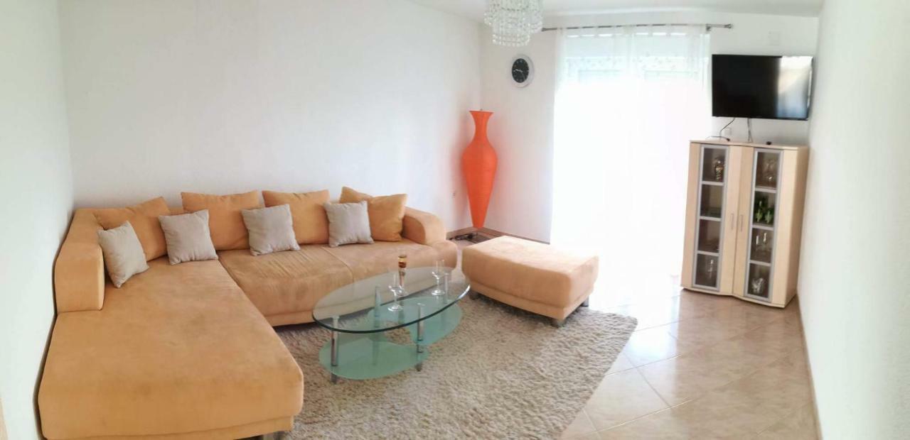 Apartments Barbic 우마그 외부 사진